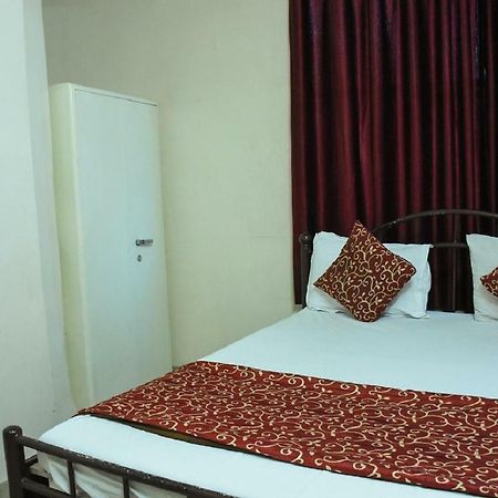 إندور Hotel Dilip المظهر الخارجي الصورة