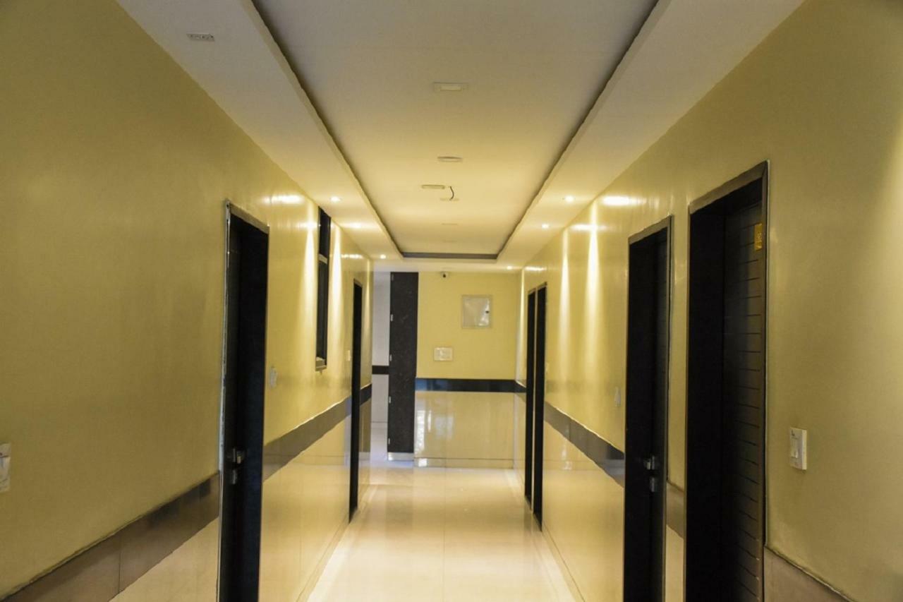 إندور Hotel Dilip المظهر الخارجي الصورة